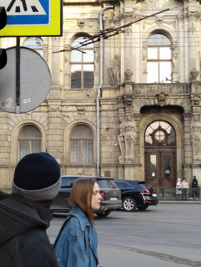 Пешие прогулки