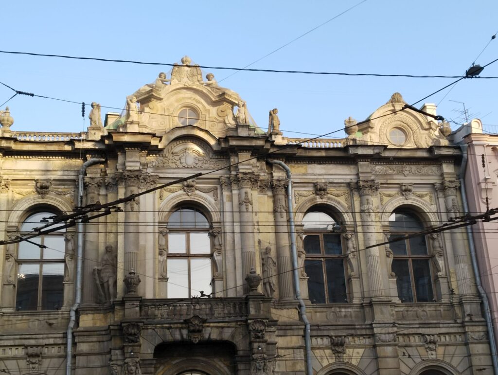 Пешие прогулки